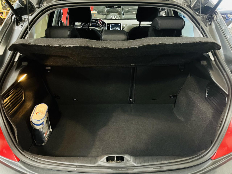 Photo 10 de l'offre de PEUGEOT 208  1.6 VTi 120ch Allure BVA à 9490€ chez Occasions Champenoises