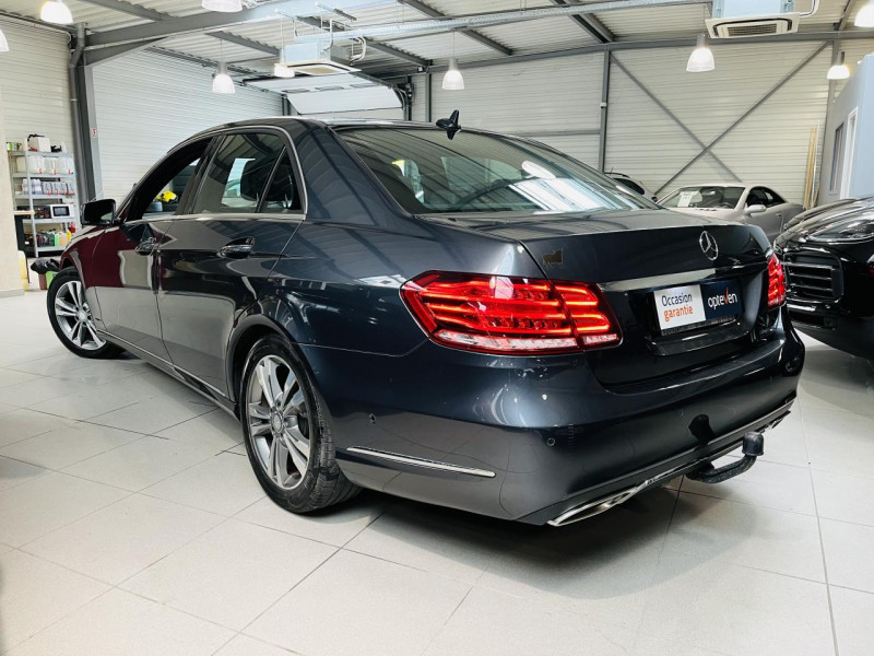 Photo 16 de l'offre de MERCEDES-BENZ CLASSE E 200 CDI Executive 7G-Tronic à 18990€ chez Occasions Champenoises