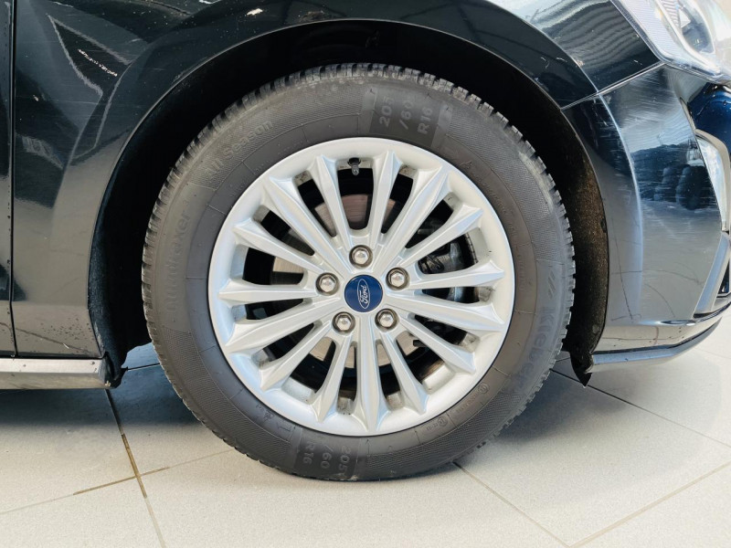 Photo 21 de l'offre de FORD FOCUS  1.5 EcoBlue 120 Titanium BVA à 11990€ chez Occasions Champenoises