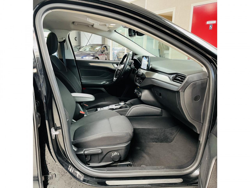 Photo 12 de l'offre de FORD FOCUS  1.5 EcoBlue 120 Titanium BVA à 11990€ chez Occasions Champenoises