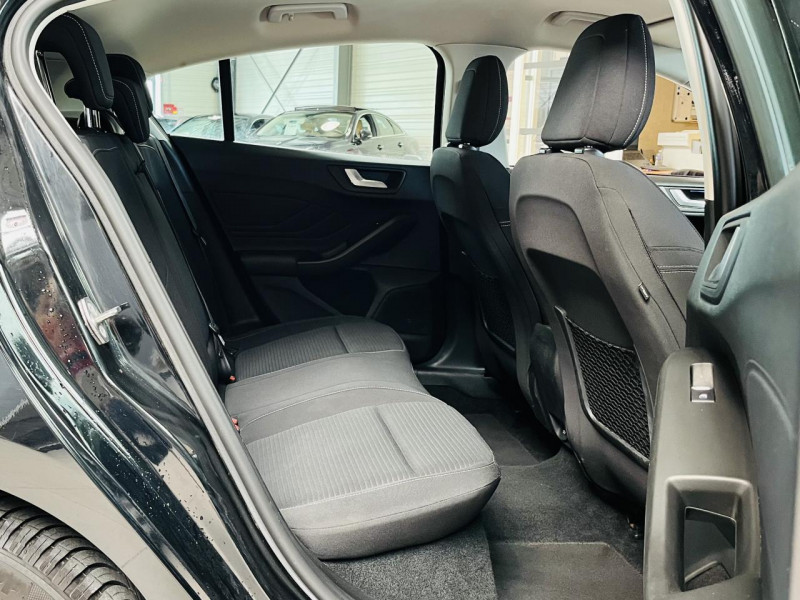 Photo 11 de l'offre de FORD FOCUS  1.5 EcoBlue 120 Titanium BVA à 11990€ chez Occasions Champenoises