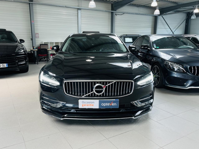 Photo 2 de l'offre de VOLVO V90  D4 190 ch Geartronic 8 Inscription à 26490€ chez Occasions Champenoises