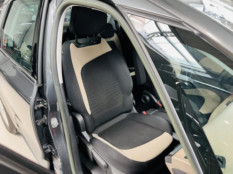 Photo 15 de l'offre de CITROEN C4 PICASSO  e-THP 165 Intensive ETG6 à 9990€ chez Occasions Champenoises