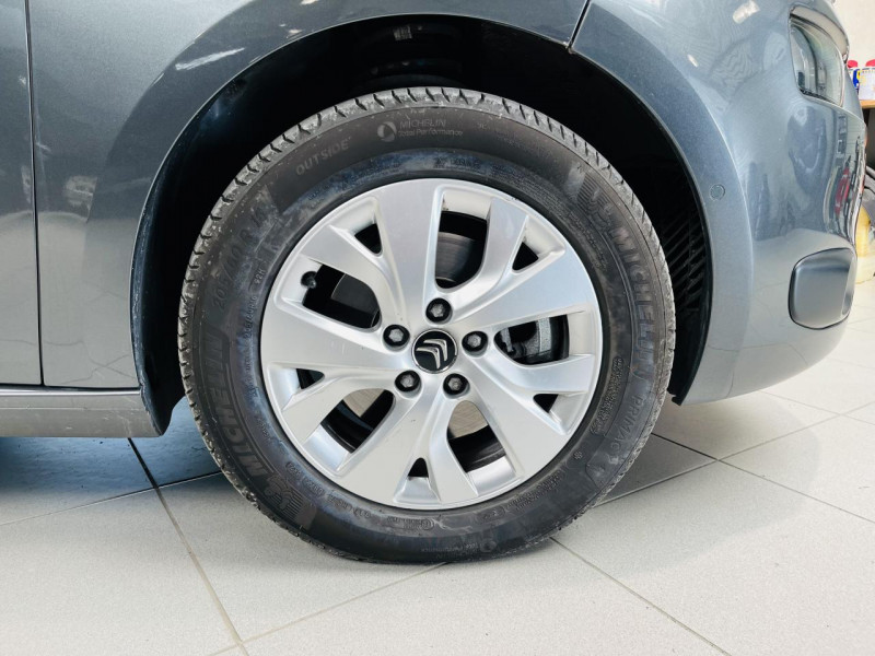 Photo 23 de l'offre de CITROEN C4 PICASSO  e-THP 165 Intensive ETG6 à 9990€ chez Occasions Champenoises