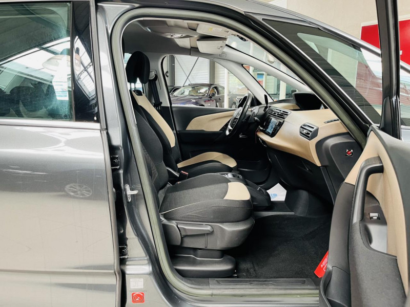 Photo 14 de l'offre de CITROEN C4 PICASSO  e-THP 165 Intensive ETG6 à 9990€ chez Occasions Champenoises