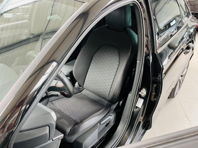 Photo 10 de l'offre de SEAT LEON SPORTSTOURER  e-Hybrid 204 DSG6 FR à 19990€ chez Occasions Champenoises