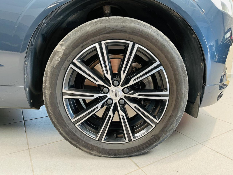 Photo 28 de l'offre de VOLVO XC60  B4 AWD 197 ch Geartronic 8 Inscription à 31990€ chez Occasions Champenoises