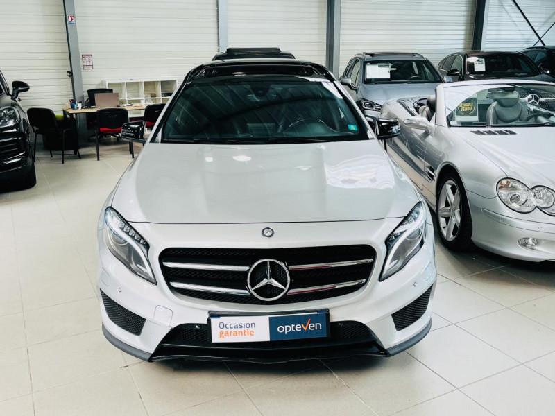 Photo 3 de l'offre de MERCEDES-BENZ CLASSE GLA 200 d Fascination 7-G DCT A à 19490€ chez Occasions Champenoises