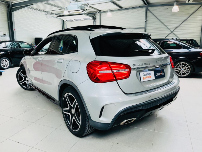 Photo 15 de l'offre de MERCEDES-BENZ CLASSE GLA 200 d Fascination 7-G DCT A à 19490€ chez Occasions Champenoises