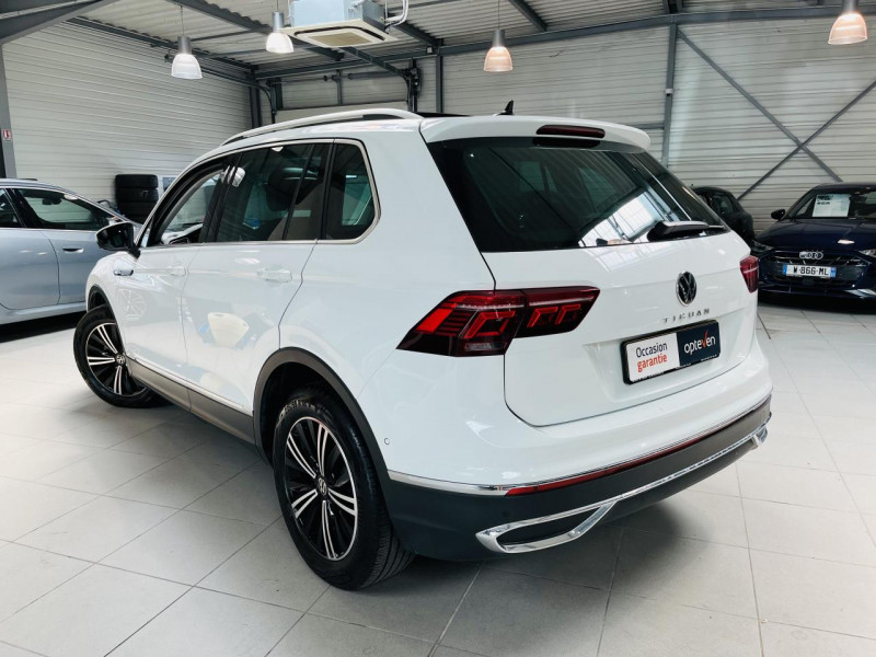 Photo 19 de l'offre de VOLKSWAGEN TIGUAN 1.5 TSI 150ch DSG7 Elegance Exclusive à 32990€ chez Occasions Champenoises
