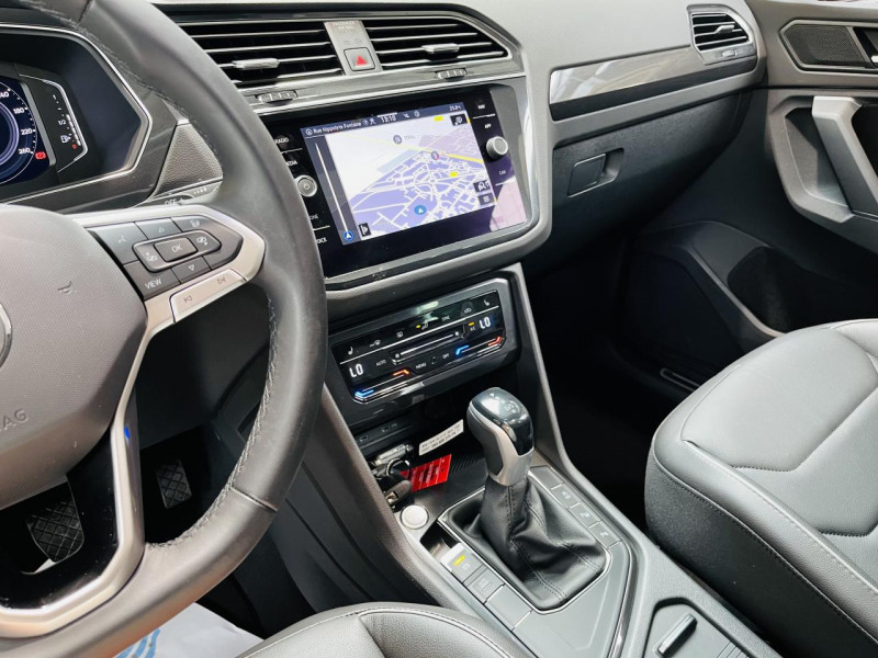Photo 5 de l'offre de VOLKSWAGEN TIGUAN 1.5 TSI 150ch DSG7 Elegance Exclusive à 32990€ chez Occasions Champenoises