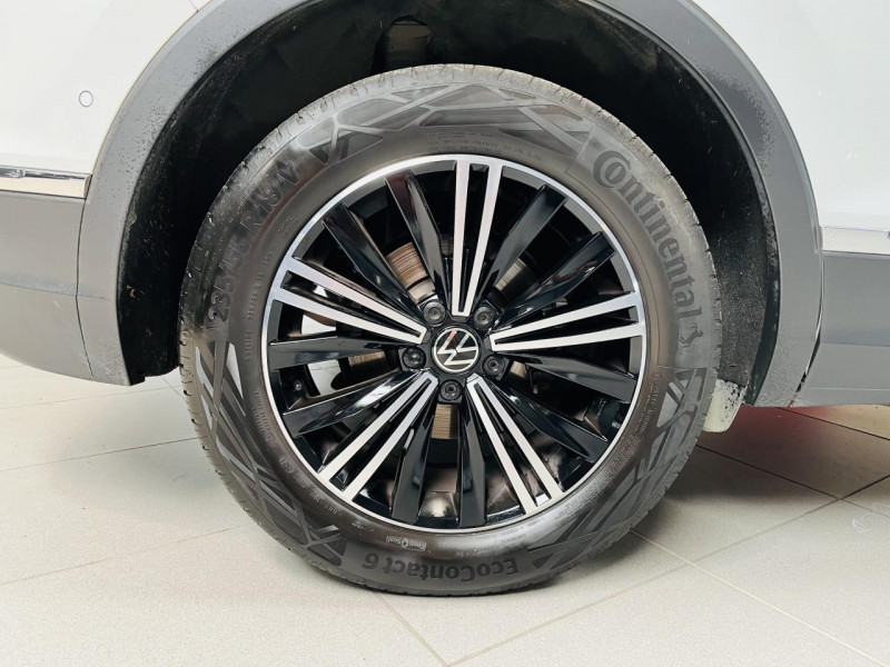 Photo 25 de l'offre de VOLKSWAGEN TIGUAN 1.5 TSI 150ch DSG7 Elegance Exclusive à 32990€ chez Occasions Champenoises