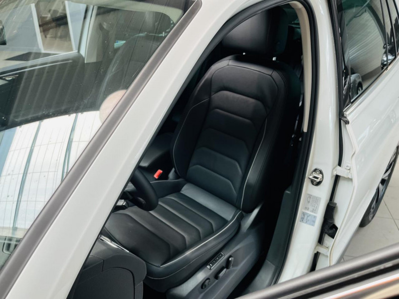 Photo 10 de l'offre de VOLKSWAGEN TIGUAN 1.5 TSI 150ch DSG7 Elegance Exclusive à 32990€ chez Occasions Champenoises
