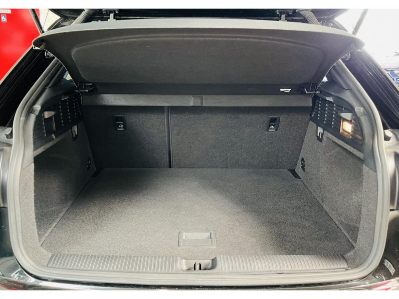 Photo 10 de l'offre de AUDI Q2  1.6 TDI 116 ch S Line S-tronic 7 à 19990€ chez Occasions Champenoises