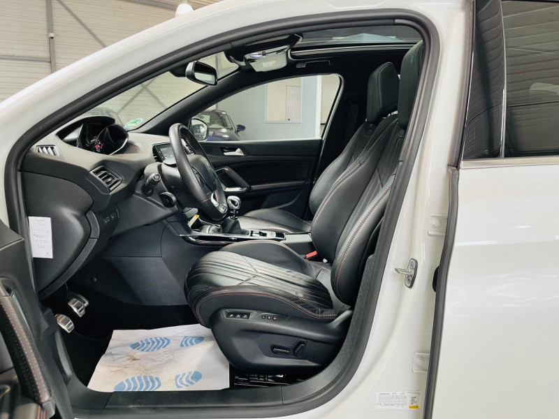 Photo 10 de l'offre de PEUGEOT 308 SW  1.6 THP 205ch S&S BVM6 GT à 14990€ chez Occasions Champenoises