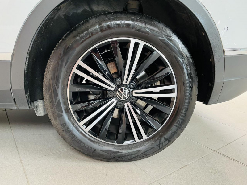 Photo 24 de l'offre de VOLKSWAGEN TIGUAN 1.5 TSI 150ch DSG7 Elegance Exclusive à 32990€ chez Occasions Champenoises