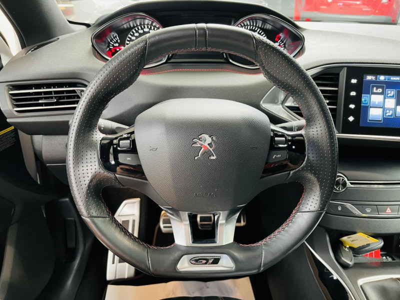 Photo 4 de l'offre de PEUGEOT 308 SW  1.6 THP 205ch S&S BVM6 GT à 14990€ chez Occasions Champenoises