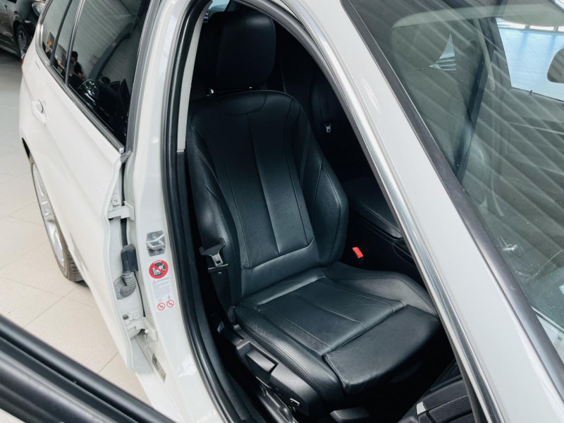 Photo 14 de l'offre de BMW SERIE 3 TOURING  325d 218 ch F31 Luxury BVA Pack Sport à 16990€ chez Occasions Champenoises