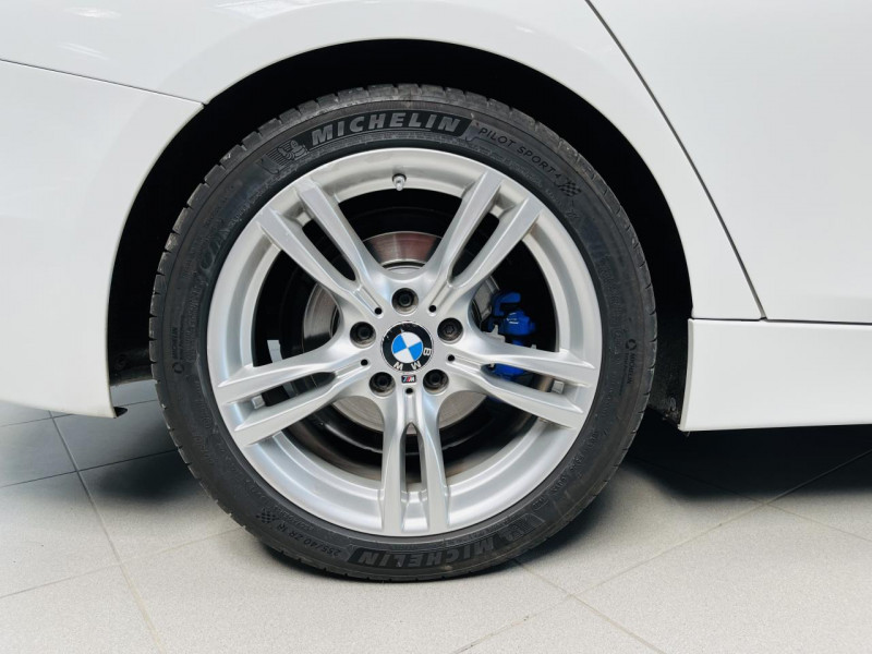 Photo 20 de l'offre de BMW SERIE 3 TOURING  325d 218 ch F31 Luxury BVA Pack Sport à 16990€ chez Occasions Champenoises