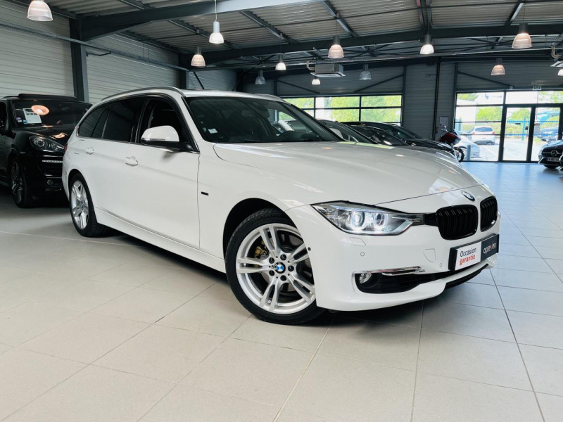 Bmw SERIE 3 TOURING  325d 218 ch F31 Luxury BVA Pack Sport DIESEL ALPINWEISS  III Occasion à vendre