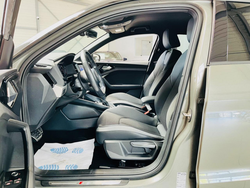 Photo 11 Audi A1 SPORTBACK II 40 TFSI 200 S LINE S TRONIC 6 ESSENCE Chronos Gray Metallic en vente chez Occasions Champenoises Photo 11 de l'offre de AUDI A1 SPORTBACK II 40 TFSI 200 S LINE S TRONIC 6 à 25490€ chez Occasions Champenoises