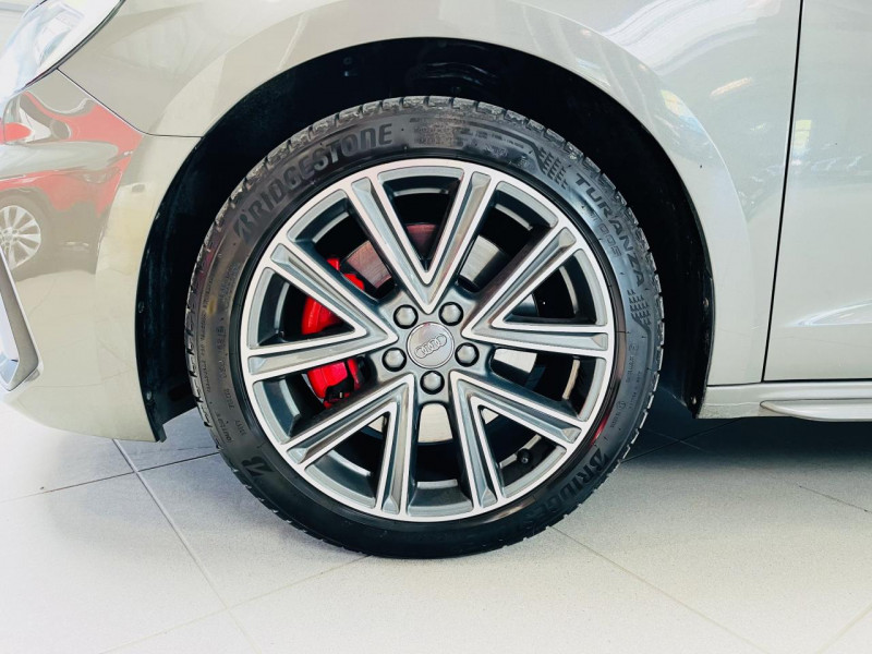 Photo 21 de l'offre de AUDI A1 SPORTBACK 40 TFSI 200 ch S tronic 6 S Line à 26490€ chez Occasions Champenoises