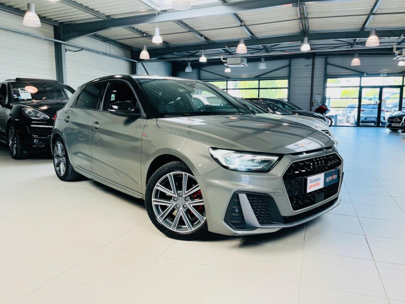 Photo 1 Audi A1 SPORTBACK II 40 TFSI 200 S LINE S TRONIC 6 ESSENCE Chronos Gray Metallic en vente chez Occasions Champenoises Photo 1 de l'offre de AUDI A1 SPORTBACK II 40 TFSI 200 S LINE S TRONIC 6 à 25490€ chez Occasions Champenoises
