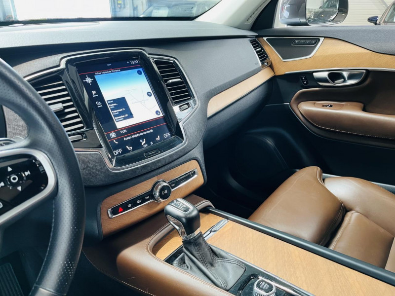 Photo 6 de l'offre de VOLVO XC90  D4 190 ch Geartronic 7pl Inscription  à 35990€ chez Occasions Champenoises
