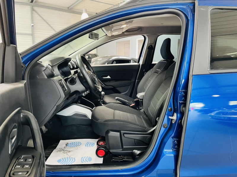 Photo 9 de l'offre de DACIA DUSTER  Blue dCi 115 4x4 Prestige à 18990€ chez Occasions Champenoises