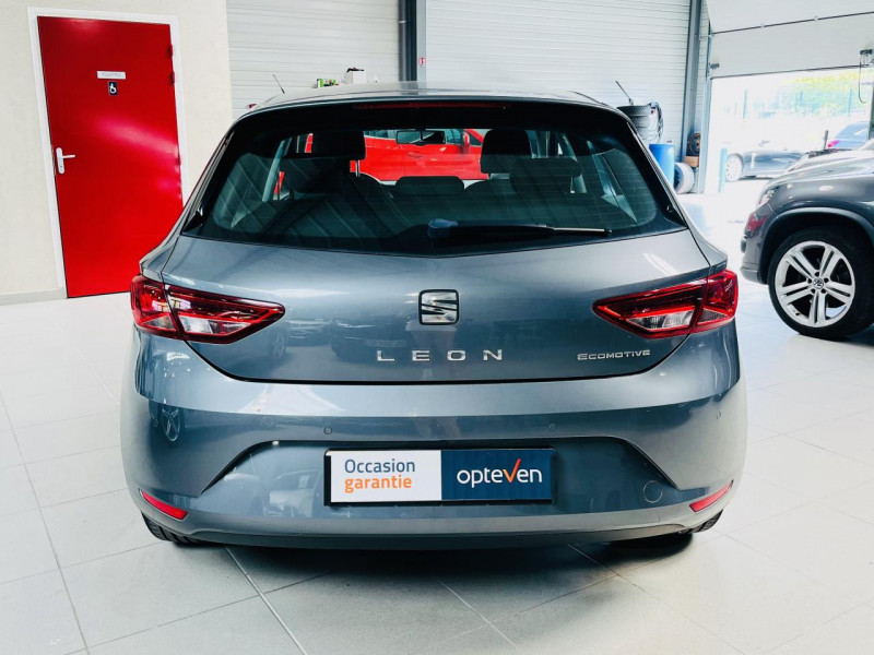 Photo 15 de l'offre de SEAT LEON 1.6 TDI 110 Start/Stop Ecomotive Style à 12490€ chez Occasions Champenoises