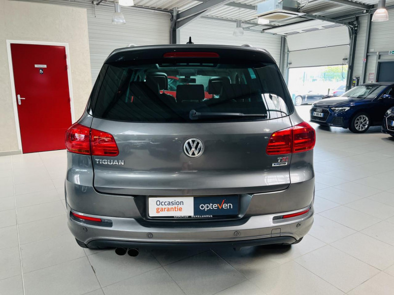 Photo 17 de l'offre de VOLKSWAGEN TIGUAN 1.4 TSI 150 BlueMotion Technology Sportline à 15990€ chez Occasions Champenoises