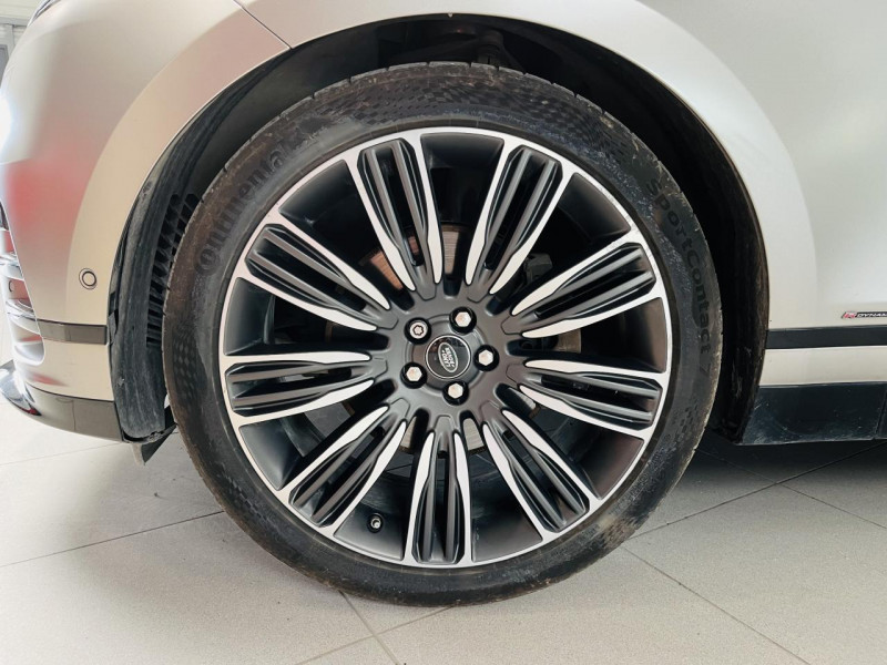 Photo 25 de l'offre de LAND-ROVER RANGE ROVER VELAR 3.0 V6 D300 Première Édition à 34990€ chez Occasions Champenoises