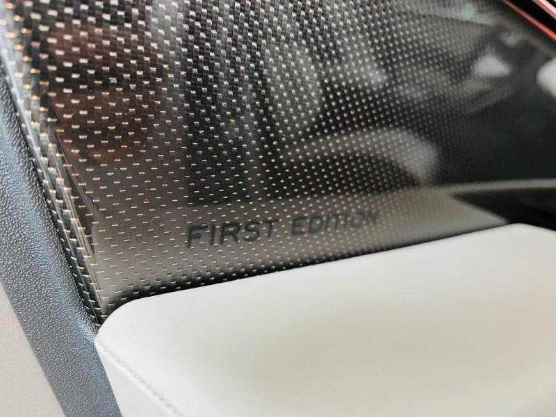 Photo 10 de l'offre de LAND-ROVER RANGE ROVER VELAR 3.0 V6 D300 Première Édition à 34990€ chez Occasions Champenoises