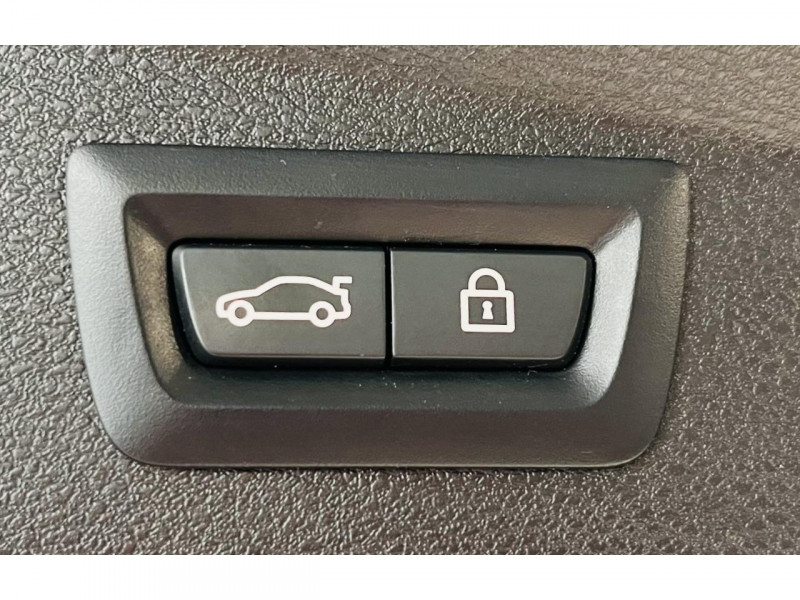 Photo 14 de l'offre de BMW X2 sDrive 18d 136 ch BVA8 F39 M Sport à 26490€ chez Occasions Champenoises