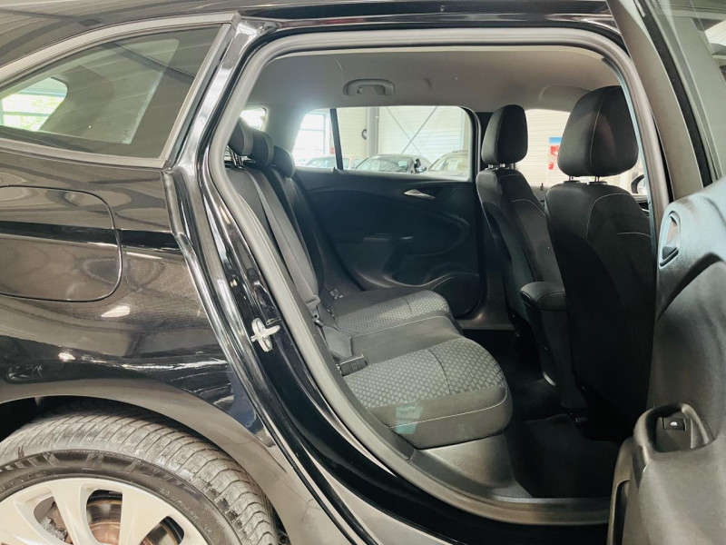 Photo 12 de l'offre de OPEL ASTRA SPORTS TOURER 1.4 Turbo 125 ch Start/Stop  à 9990€ chez Occasions Champenoises