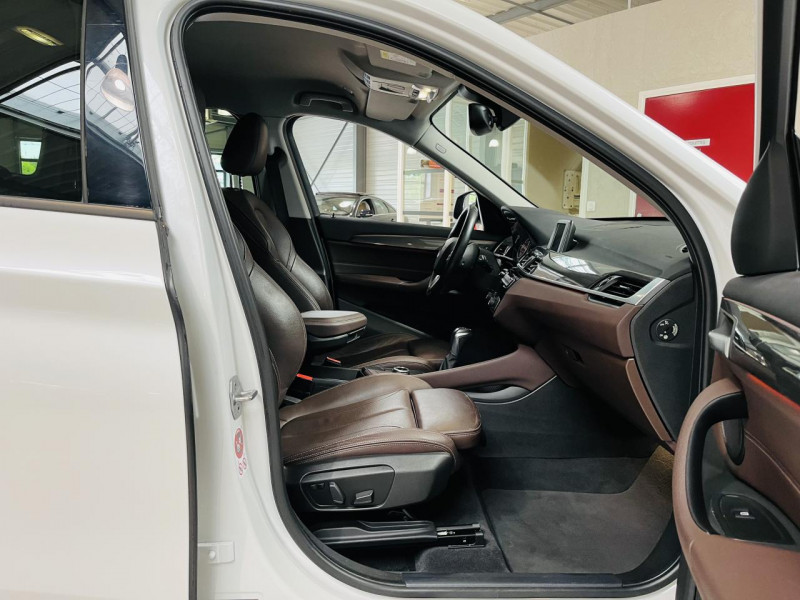 Photo 15 de l'offre de BMW X1  xDrive 20i 192 ch BVA8 F48 xLine à 22990€ chez Occasions Champenoises