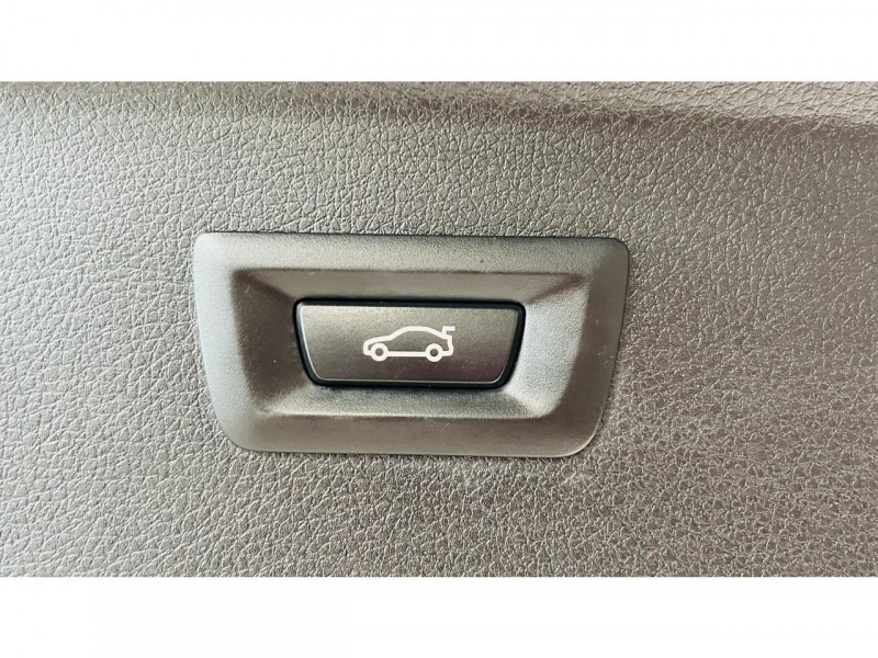 Photo 11 de l'offre de BMW SERIE 2 ACTIVE TOURER   218d 150 ch F45 Business A à 16990€ chez Occasions Champenoises