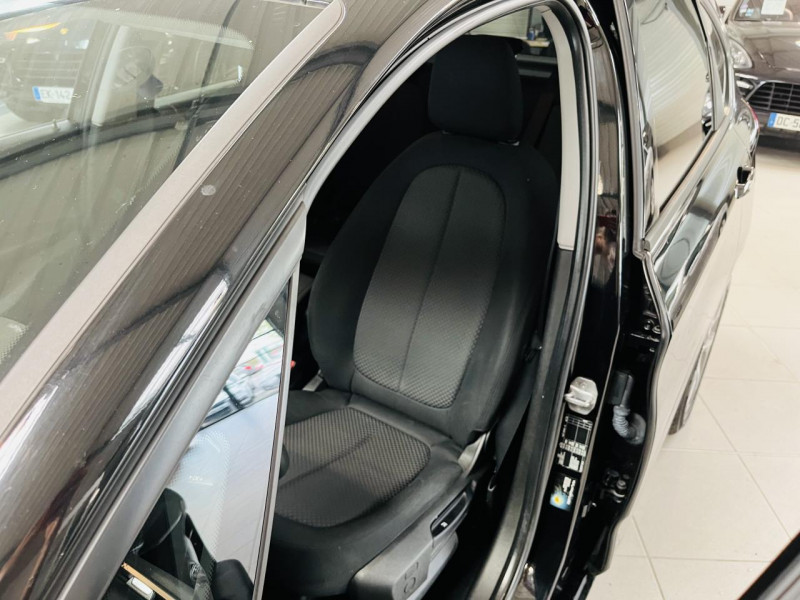 Photo 7 de l'offre de BMW SERIE 2 ACTIVE TOURER   218d 150 ch F45 Business A à 16990€ chez Occasions Champenoises