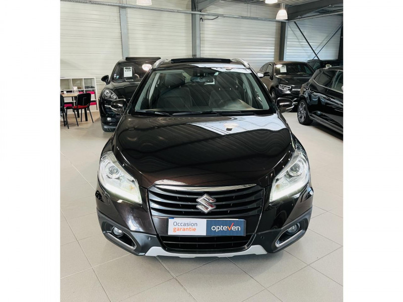Photo 3 Suzuki SX4 S-CROSS 1.6 VVT 120 ch Privilège CVT ESSENCE Brun Métallisé en vente chez Occasions Champenoises Photo 3 de l'offre de SUZUKI SX4 S-CROSS 1.6 VVT 120 ch Privilège CVT à 11990€ chez Occasions Champenoises