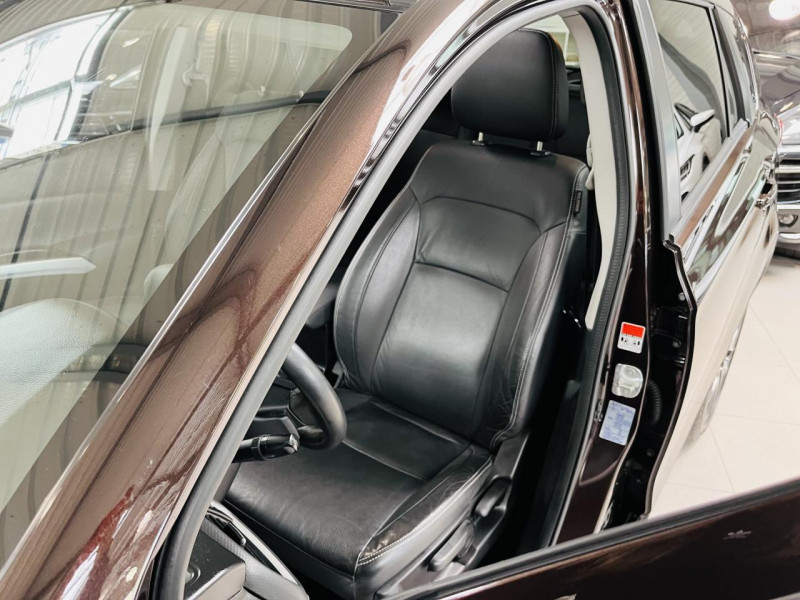 Photo 10 de l'offre de SUZUKI SX4 S-CROSS 1.6 VVT 120 ch Privilège CVT à 11990€ chez Occasions Champenoises