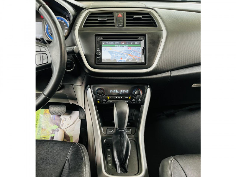 Photo 7 de l'offre de SUZUKI SX4 S-CROSS 1.6 VVT 120 ch Privilège CVT à 11990€ chez Occasions Champenoises