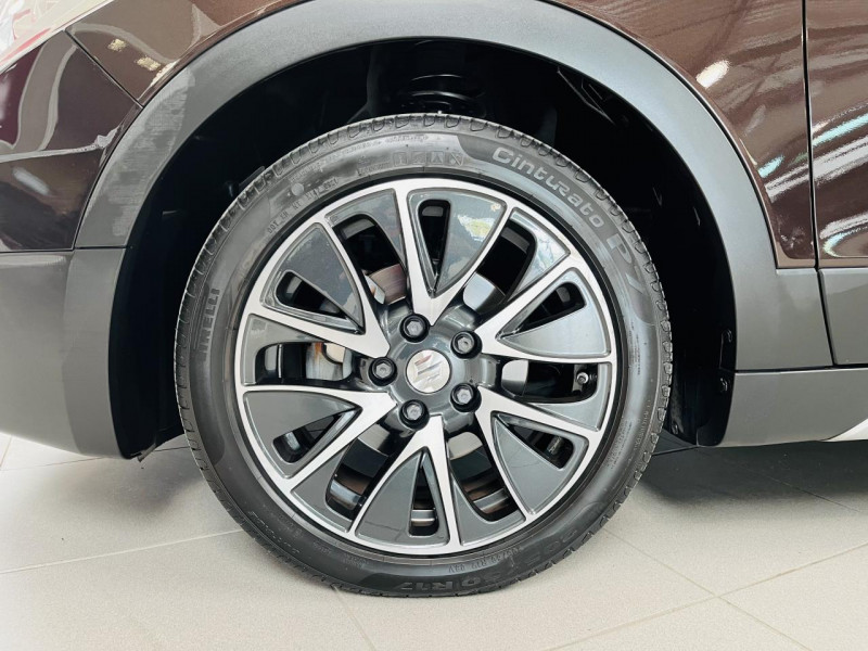Photo 21 Suzuki SX4 S-CROSS 1.6 VVT 120 ch Privilège CVT ESSENCE Brun Métallisé en vente chez Occasions Champenoises Photo 21 de l'offre de SUZUKI SX4 S-CROSS 1.6 VVT 120 ch Privilège CVT à 11990€ chez Occasions Champenoises