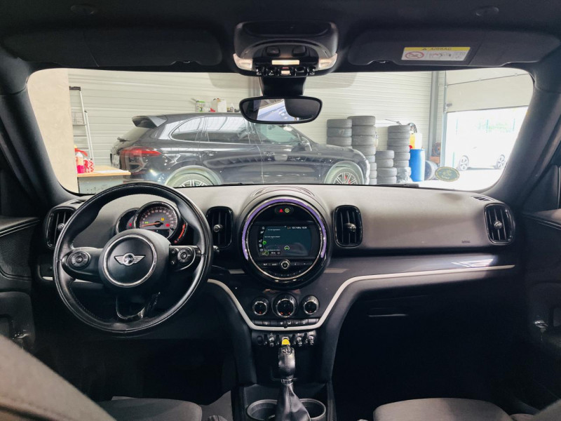 Photo 4 de l'offre de MINI COUNTRYMAN  Cooper SE  136ch + 88ch  ALL4 BVA6 à 16990€ chez Occasions Champenoises