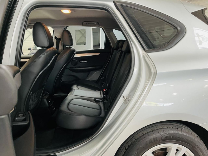 Photo 10 de l'offre de BMW SERIE 2 ACTIVE TOURER  218d 150 ch F45 Business BVA 8 à 13990€ chez Occasions Champenoises