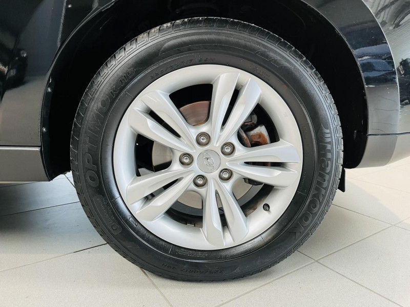 Photo 21 de l'offre de HYUNDAI ix35  1.6 GDi 135 2WD Blue Drive Pack Confort à 10990€ chez Occasions Champenoises