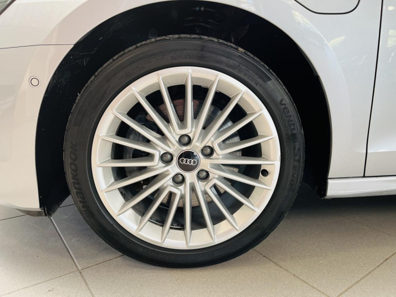 Photo 21 de l'offre de AUDI A3 SPORTBACK  40 TFSIe 204 S tronic 6 Design à 22990€ chez Occasions Champenoises