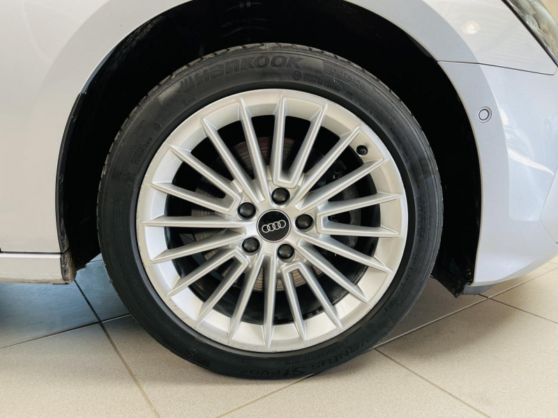 Photo 24 Audi A3 SPORTBACK  40 TFSIe 204 S tronic 6 Design Hybride Floret Silver Metallic en vente chez Occasions Champenoises Photo 24 de l'offre de AUDI A3 SPORTBACK  40 TFSIe 204 S tronic 6 Design à 22990€ chez Occasions Champenoises