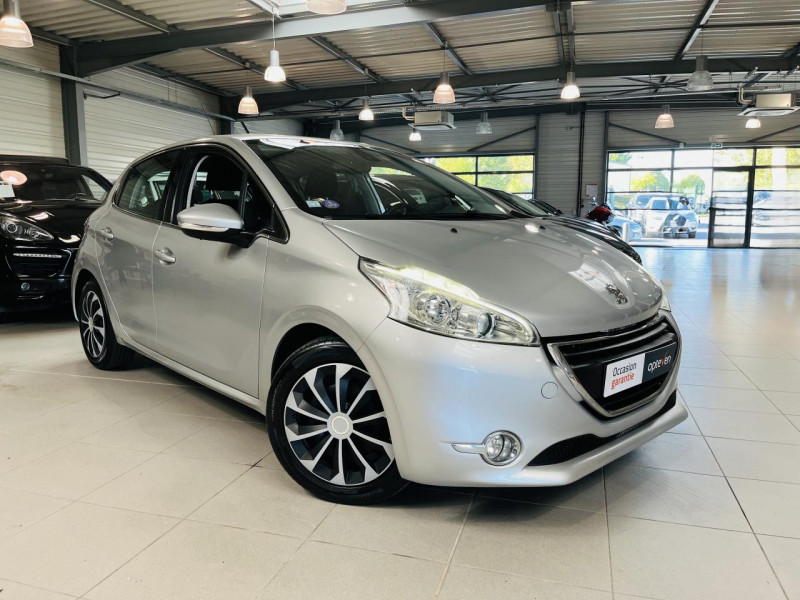 Peugeot 208  1.6 VTi 120ch BVM5 Allure ESSENCE Gris métallisé Occasion à vendre
