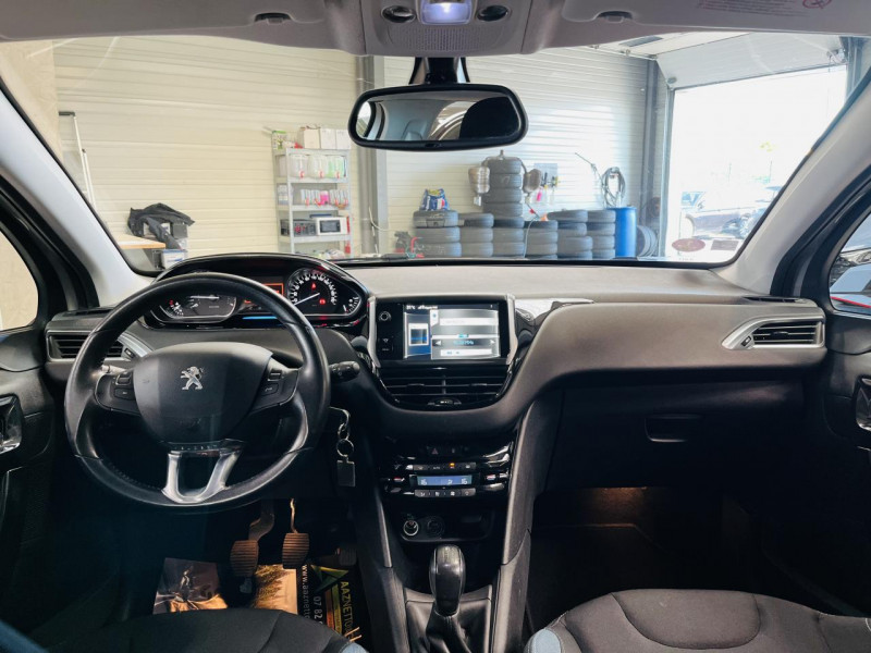Photo 3 de l'offre de PEUGEOT 208  1.6 VTi 120ch BVM5 Allure à 7490€ chez Occasions Champenoises