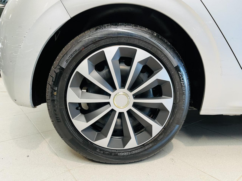 Photo 19 de l'offre de PEUGEOT 208  1.6 VTi 120ch BVM5 Allure à 7490€ chez Occasions Champenoises
